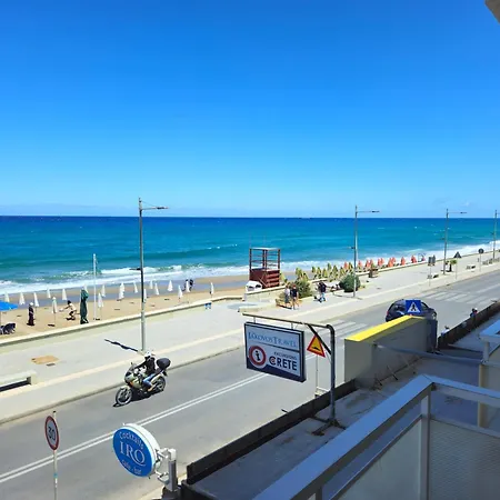 Fantasea Sea View Apartment *